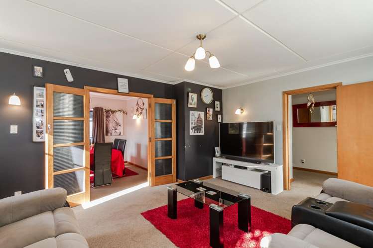 12 Hillary Crescent Maraenui_4