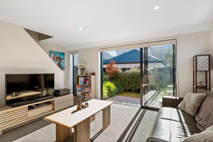 1/26 Bowen Street_2