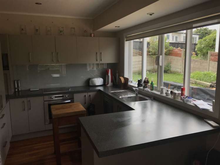 20 Coronation Street Belmont_1