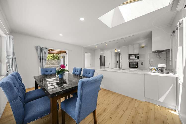 108 Coronation Road_4