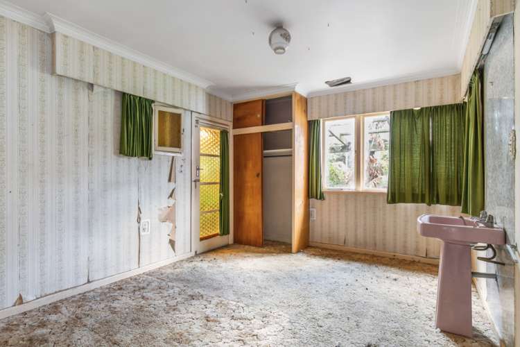 7 Marie Crescent Te Atatu South_8