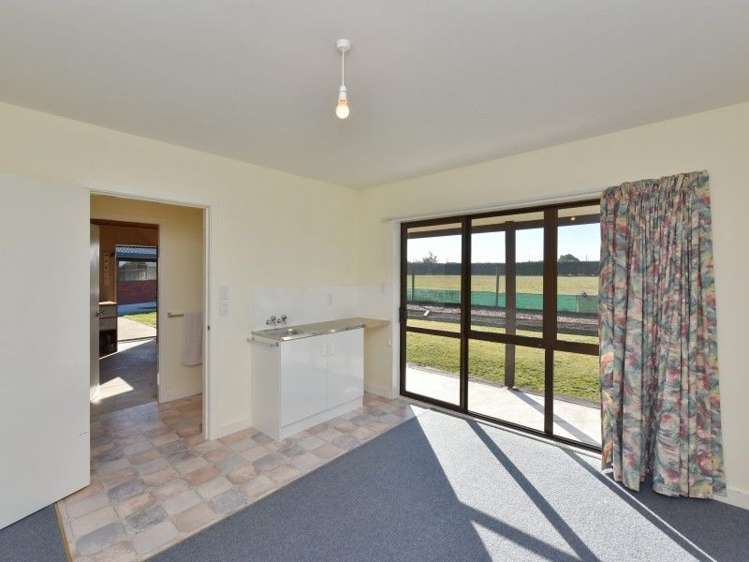 72 Mulcocks Road Flaxton_11