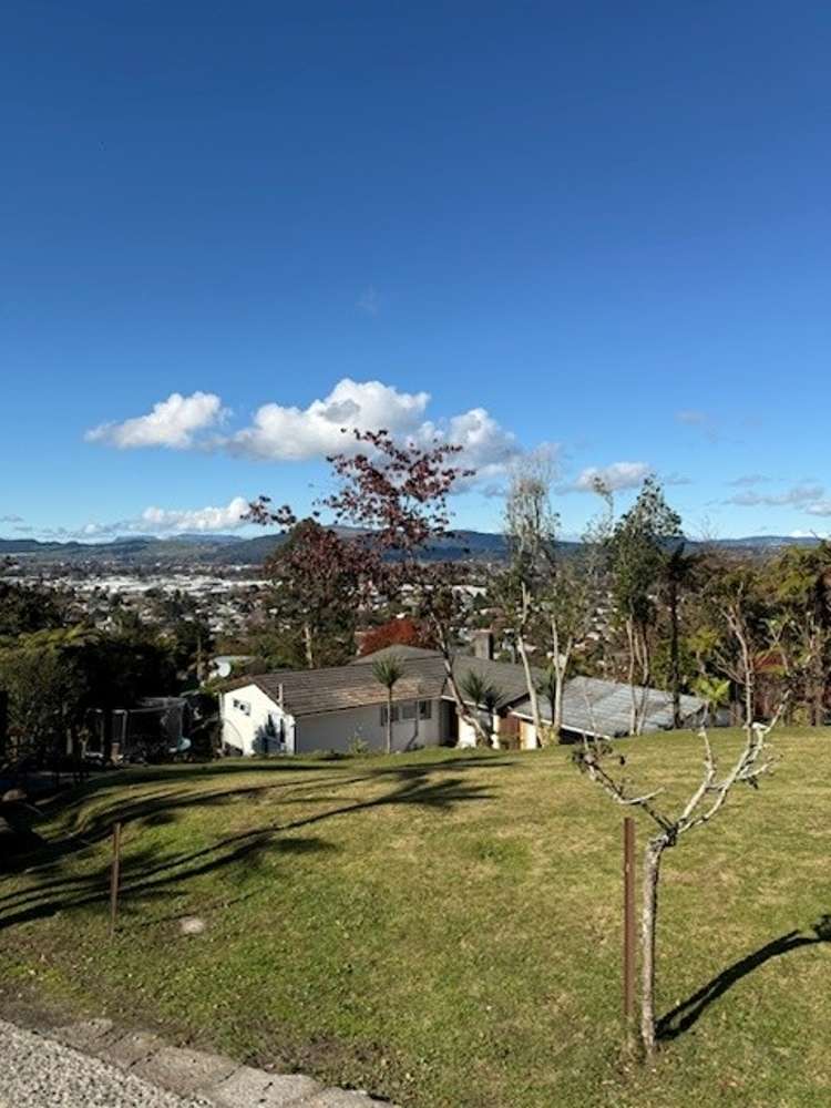 13 Russell Crescent Western Heights_1