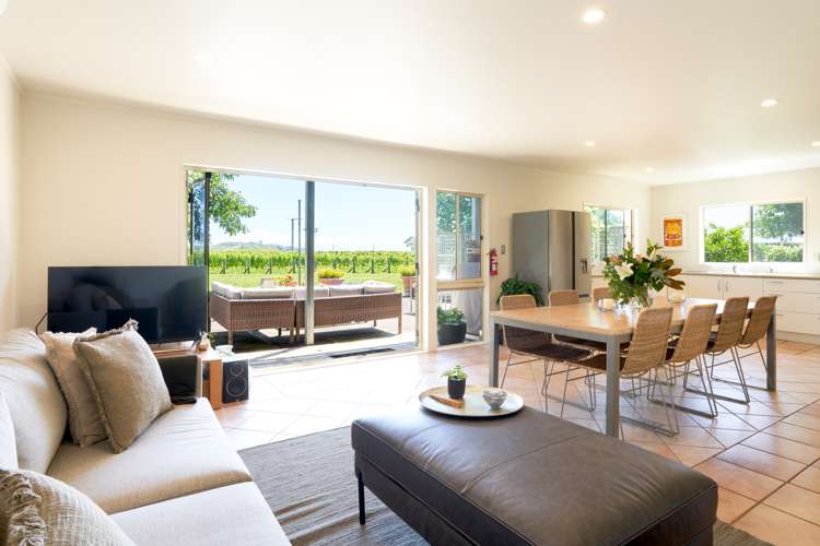 2006 Maraekakaho Road Central Hawkes Bay Coastal_7