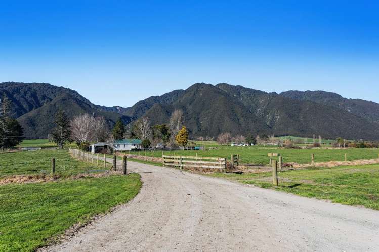 436 Haumea Road and 1035 Troutbeck Road Galatea_9