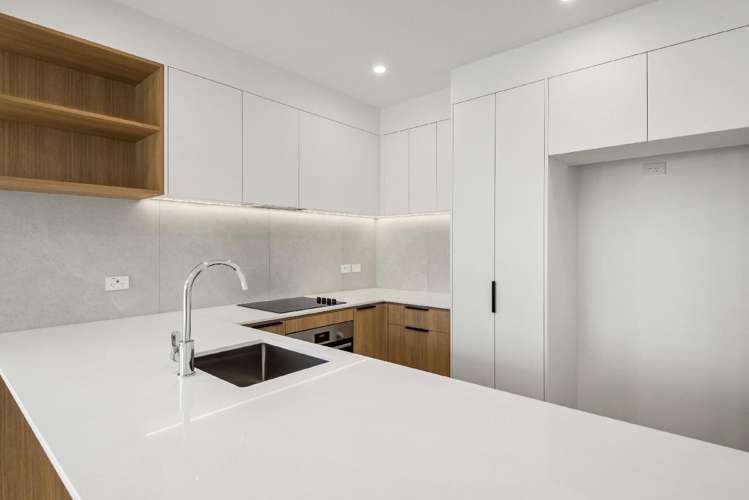 1 Te Tatua o Pere Road Three Kings_4