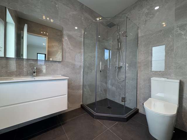 1/137 Clovelly Road Bucklands Beach_3