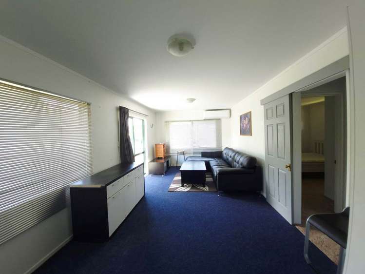 3199A Great North Road New Lynn_2