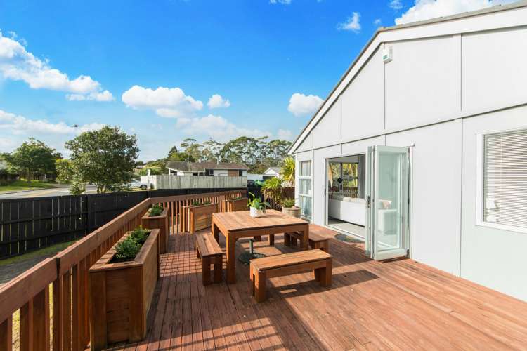 44 Zita Maria Drive Massey_4