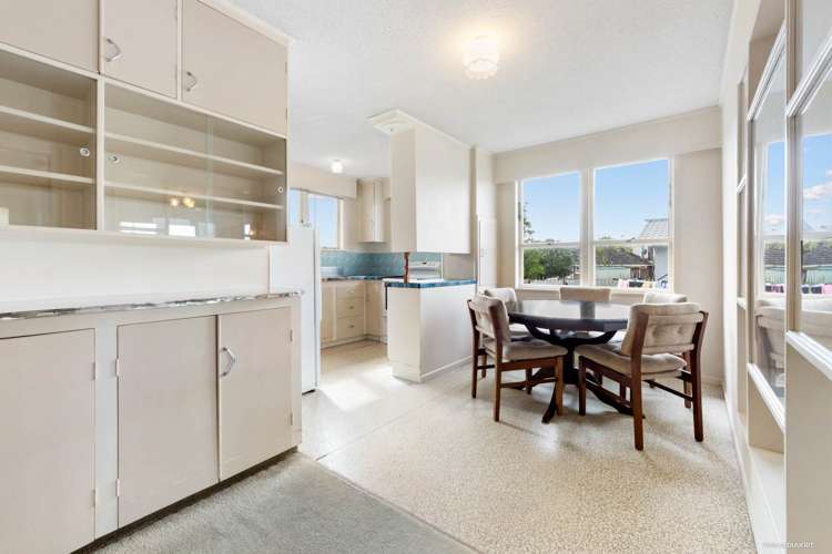 1 Bamboo Grove Kelston_6