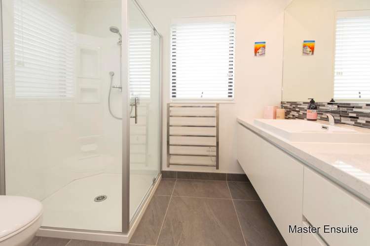 1 Kereru Lane Silverdale_14