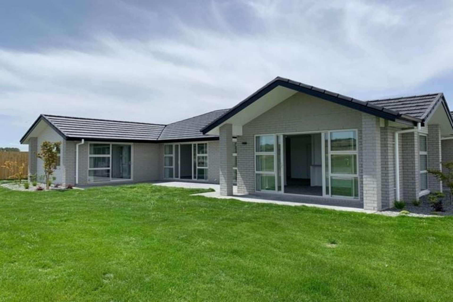 4 Kimbrae Drive Rototuna North_0