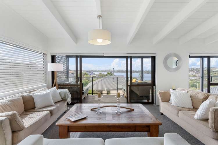 53 Ardern Avenue Stanmore Bay_16