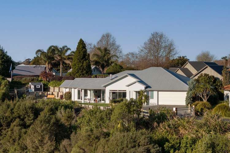 40 Broadwater Close Pyes Pa_39