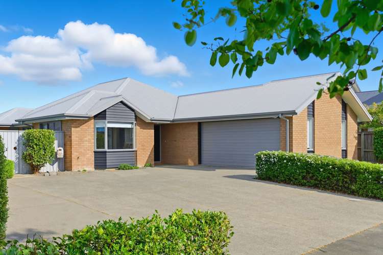 26 Mariposa Crescent_0