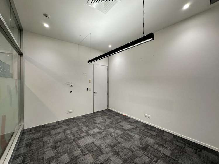 7 Fred Taylor Drive Massey_7
