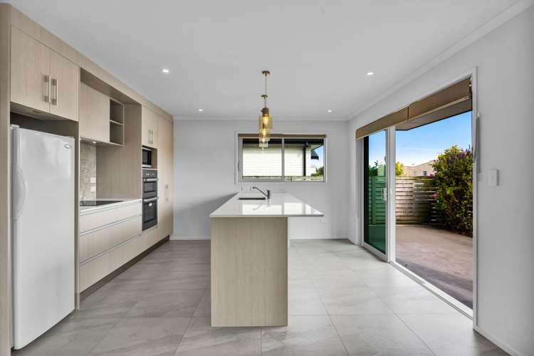 3 Rowe Street Hawera_4