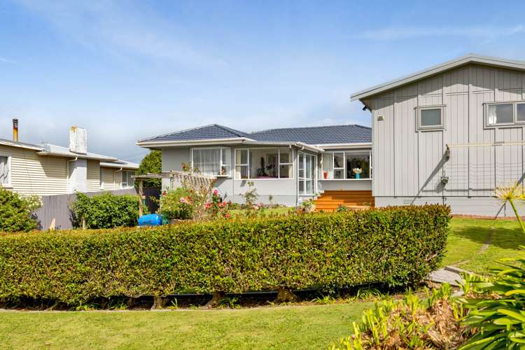 14 Ropata Street Hawera_23
