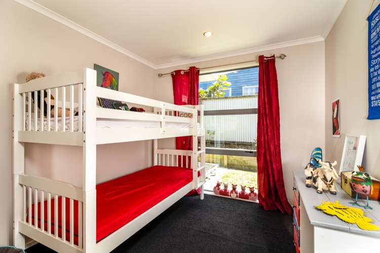 27 Pompano Key Papamoa_11