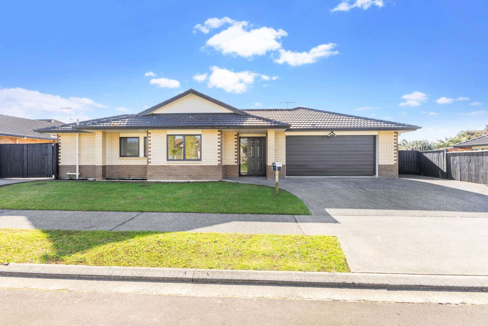 33 Belcoo Crescent East Tamaki_0