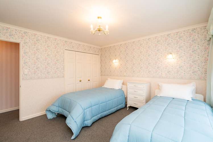 148 Herbert Street Gladstone_14