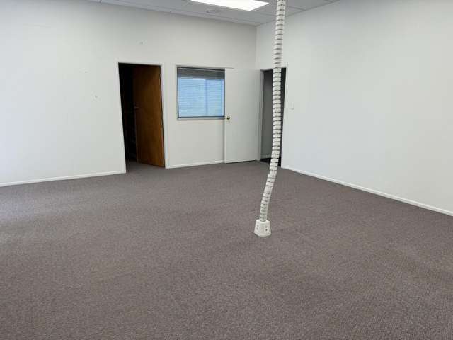 316 Broadway Stratford_4