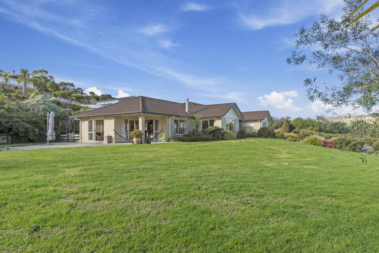 15 Matheson Road Red Beach_10