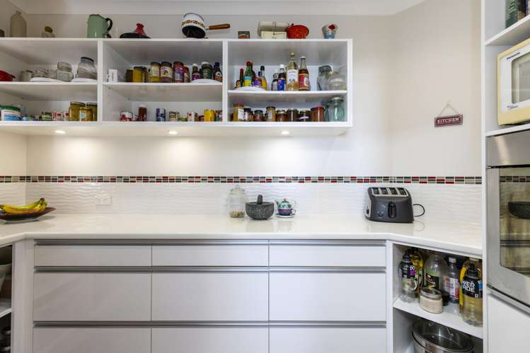 7 Magnolia Rise Waipahihi_12