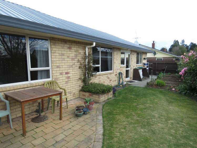 125 Pages Road Allenton_13