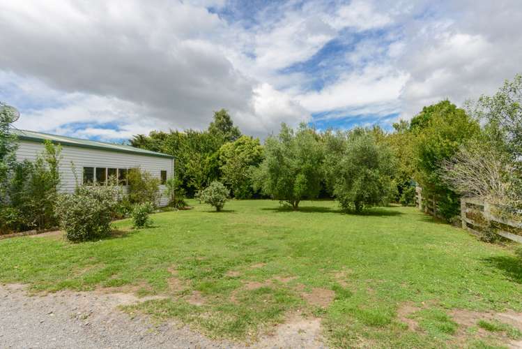 23 Carruthers Street Otane_11