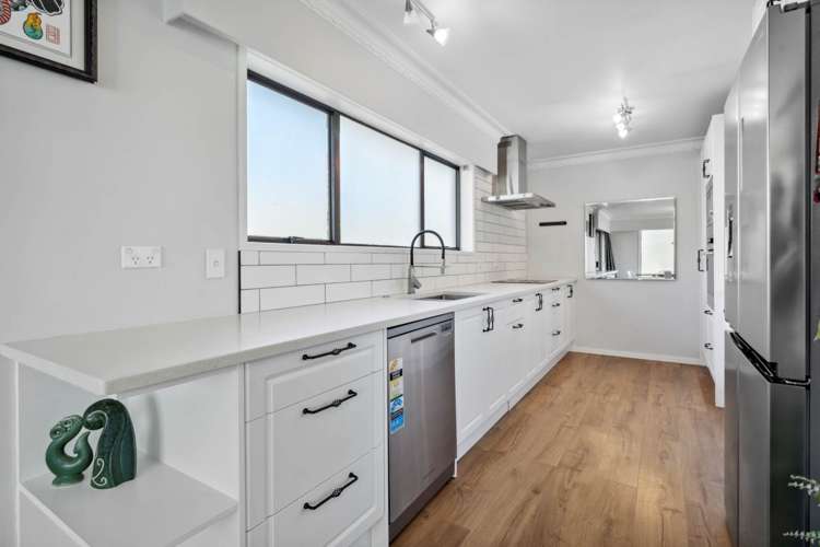 8 Ian Place Glendene_8