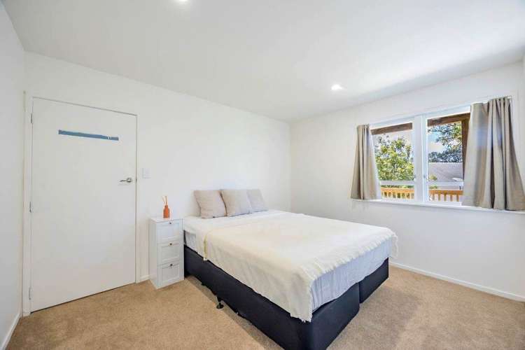 3 Dalmeny Close Murrays Bay_18