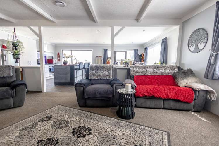 54 Firth Street Cobden_9