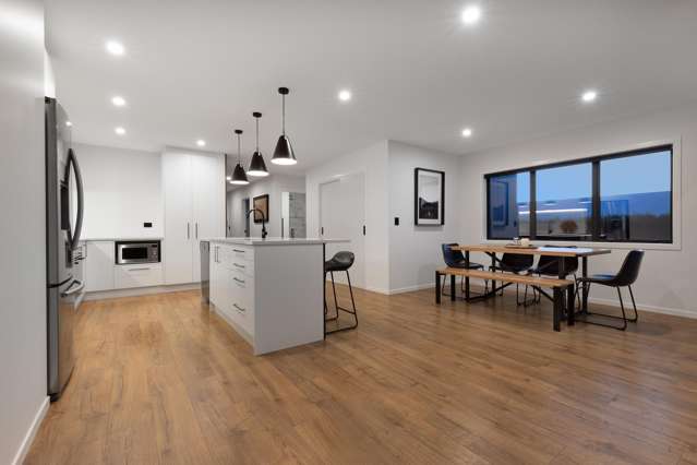 10 Kārearea Avenue Waikanae_3