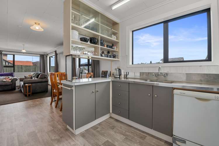 44A Grey Street Glenholme_6