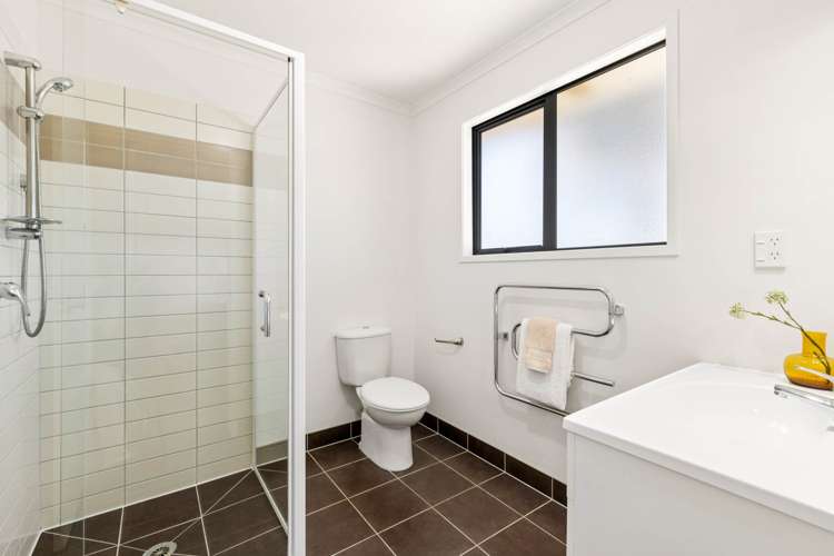 1 Meadowland Drive Shelly Park_12