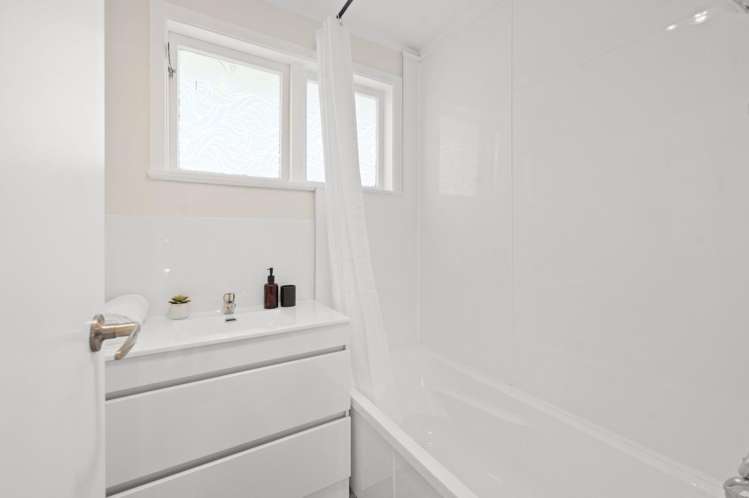 15 Westlock Road Koutu_10