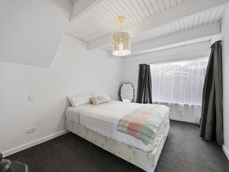 17 Milton Road Otumoetai_9