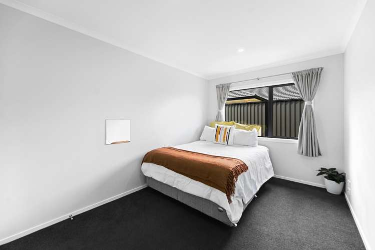 27 Stan Heather Drive Glenview_10