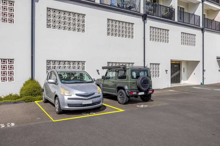 107/1B Soljak Place Mount Albert_14