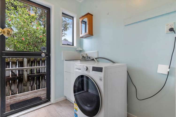 2/95 Wharf Road Te Atatu Peninsula_23