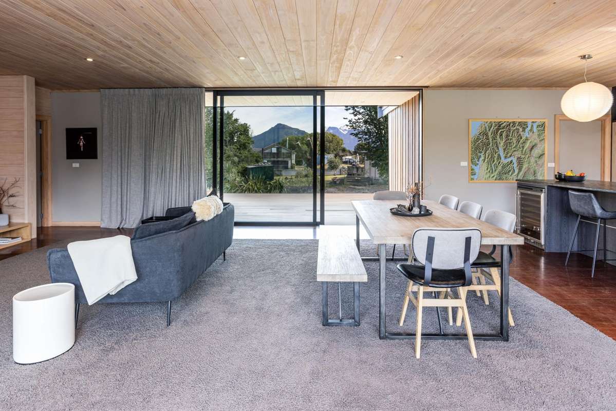 13 Scheelite Avenue_2