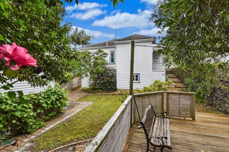 9 High Street Devonport_13