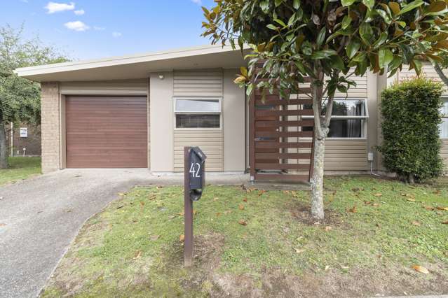 42/46 Peachgrove Road Hamilton East_1