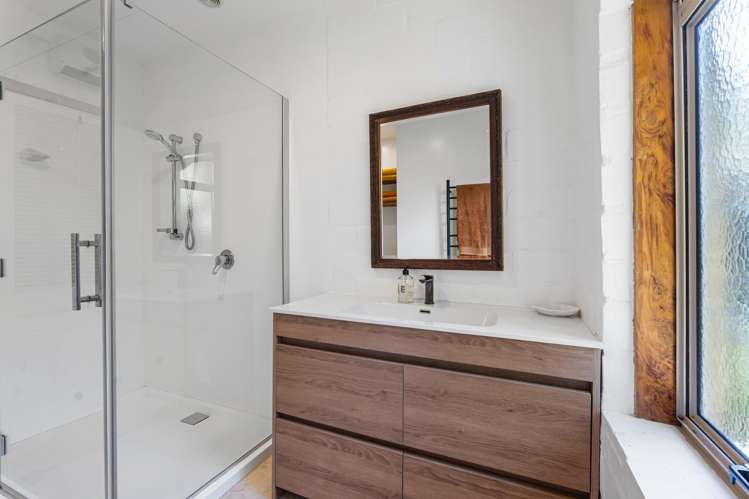 1358A Whangaparaoa Road Army Bay_25