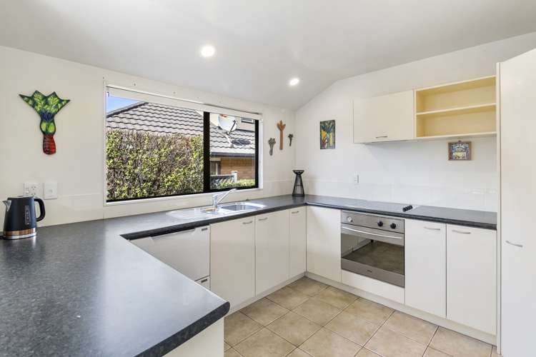 30 Highland Road Mount Albert_12