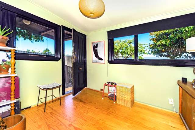 437 Ferry Road Woolston_3