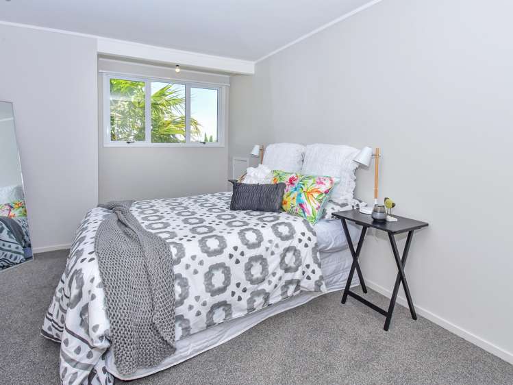 12 Tadley Court Goodwood Heights_12