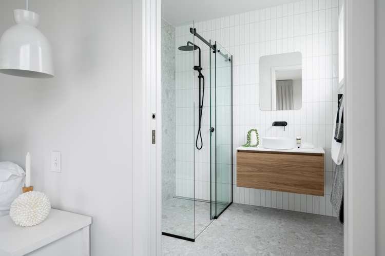 32 Whare Marama Drive Leamington_16