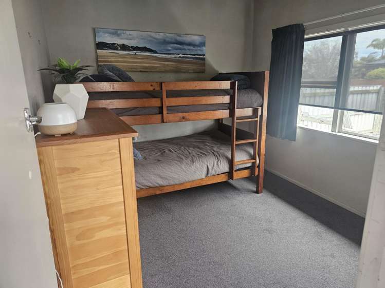 1b Cassino Crescent Onekawa_5